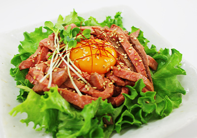 ローストビーフのユッケ風